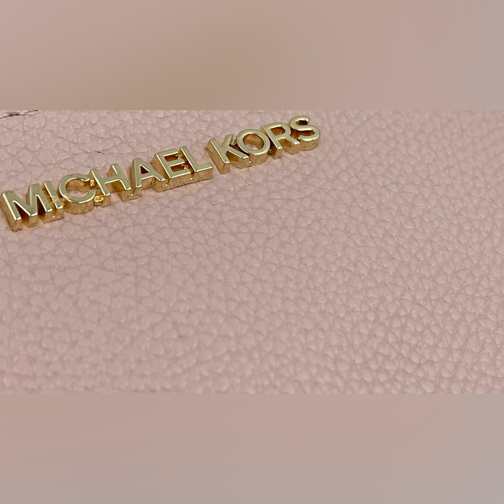 Michael Kors Jet Set Large Leather Clutch Wristlet - Picture 7 of 11